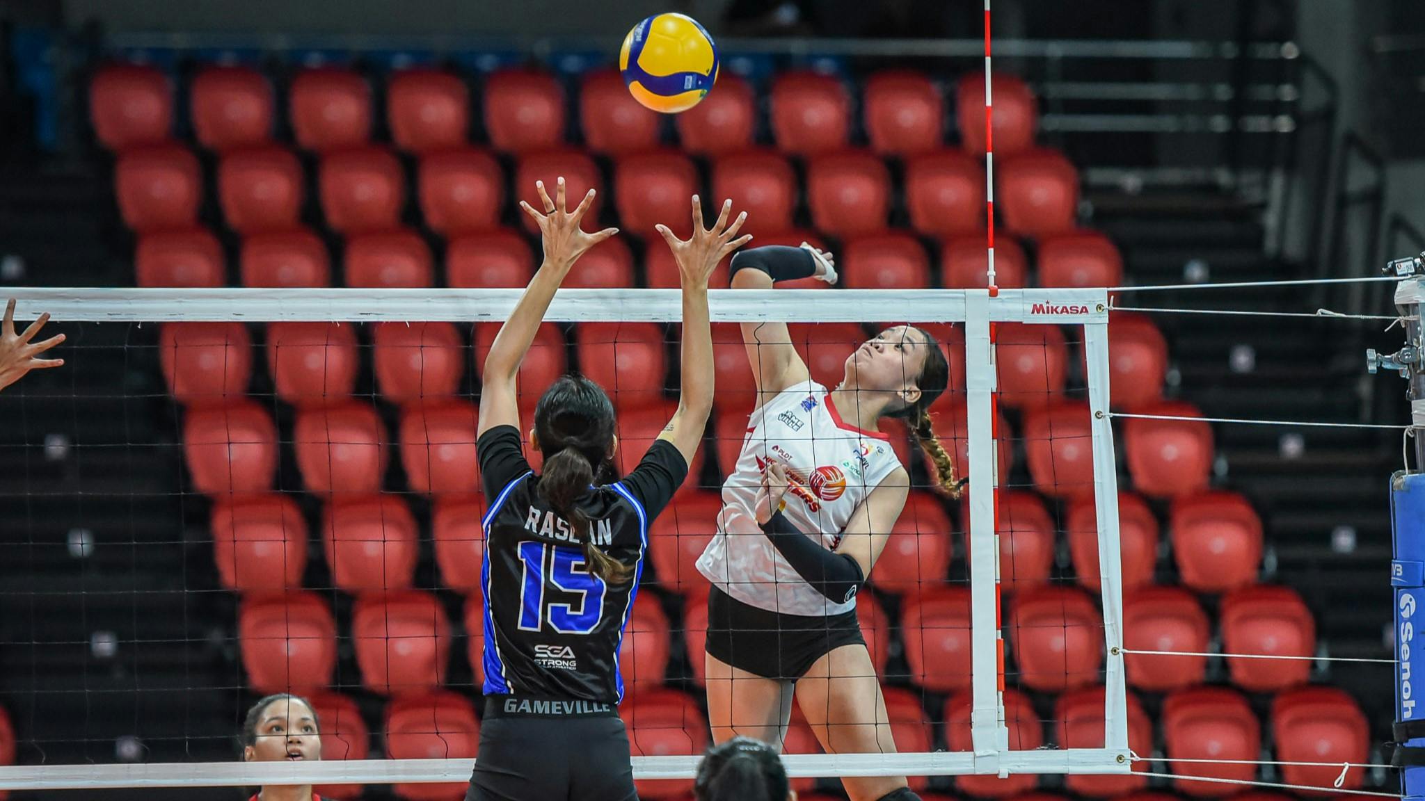 PVL: Kiesha Bedonia, PLDT dispatch hapless Strong Group Athletics to make it five straight wins
